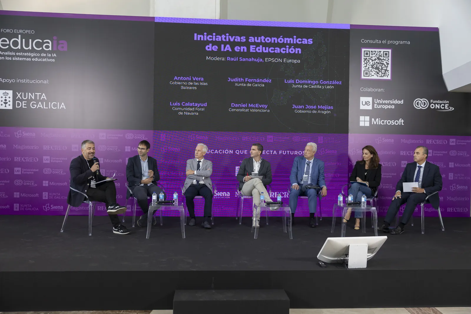 foro-educaia-santiago-2026-06-mesa-iniciativas-autonomicas